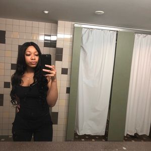 Meet your Posher, Antonia